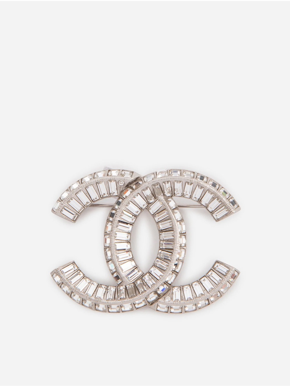 Pre-Owned Chanel 2022 Crystal Embellished CC Brooch